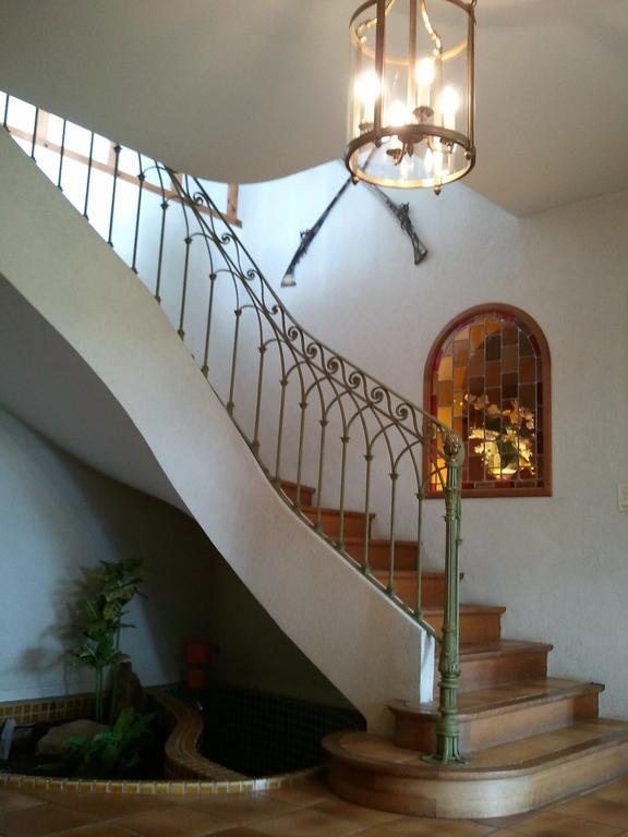 Mas Du Trezon Bed & Breakfast Cholet Exterior photo